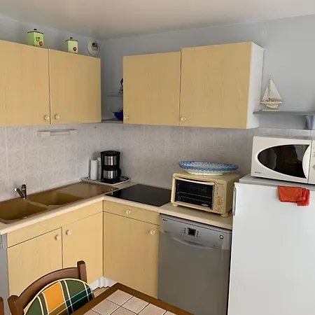 Proche Plage, 2 Chambres, Balcon, Garage - Fr-1-482-138 * Fort-Mahon-Plage